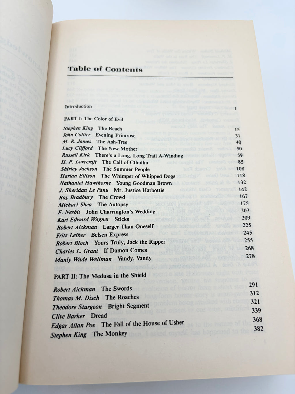 The Dark Descent edited by David G. Hartwell
