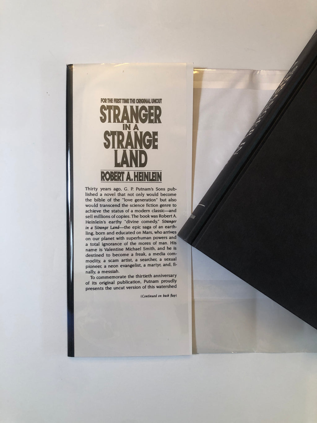 Stranger in a Strange Land by Robert A. Heinlein - Original and Uncut Edition