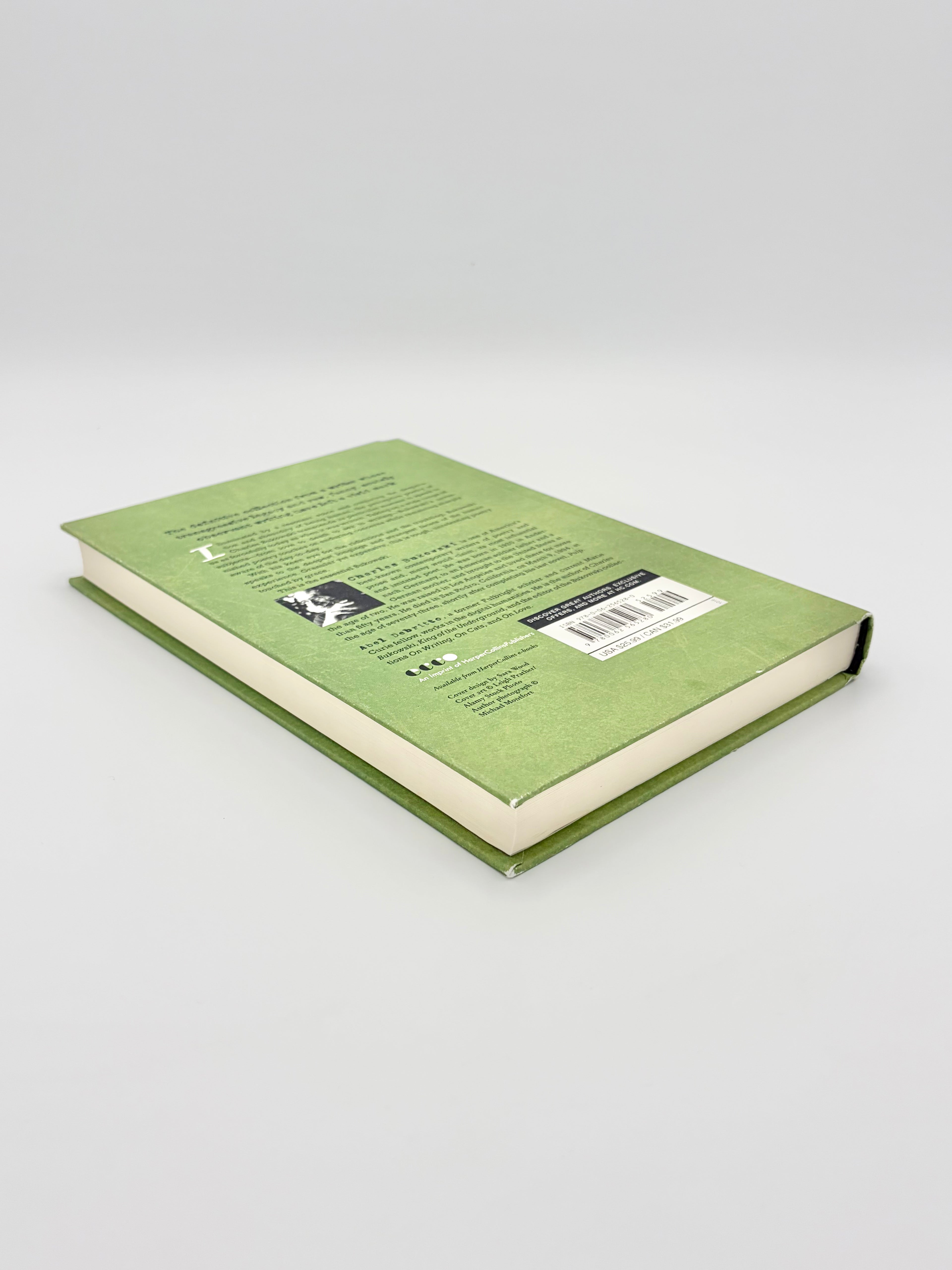 Essential Bukowski - Poetry selected and edited by Abel Debritto