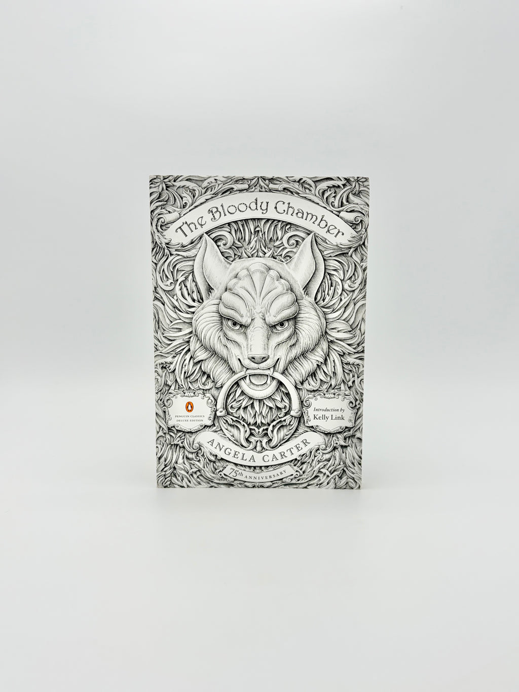 The Bloody Chamber by Angela Carter - Penguin Classics Deluxe Edition