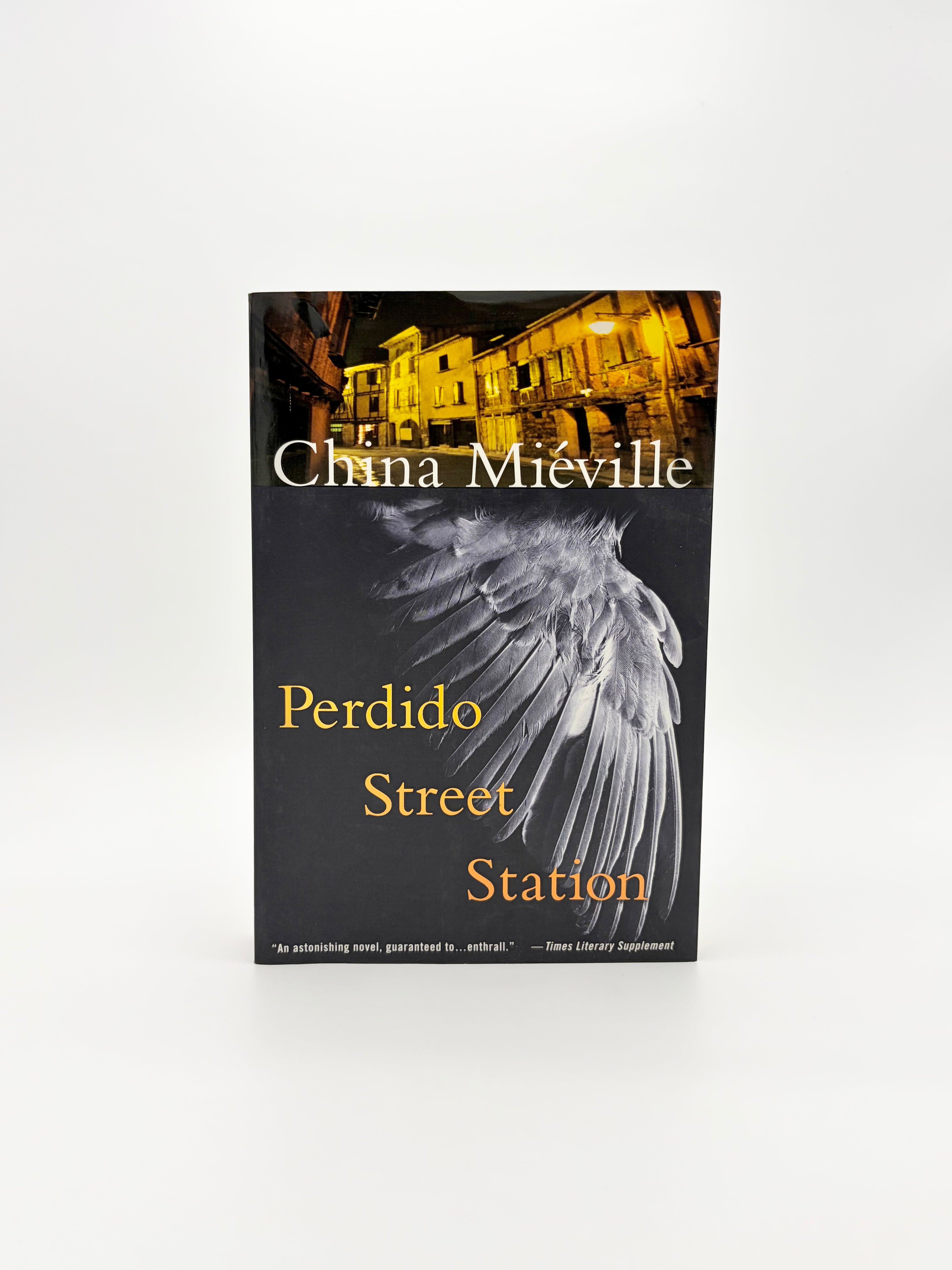Perdido Street Station by China Miéville