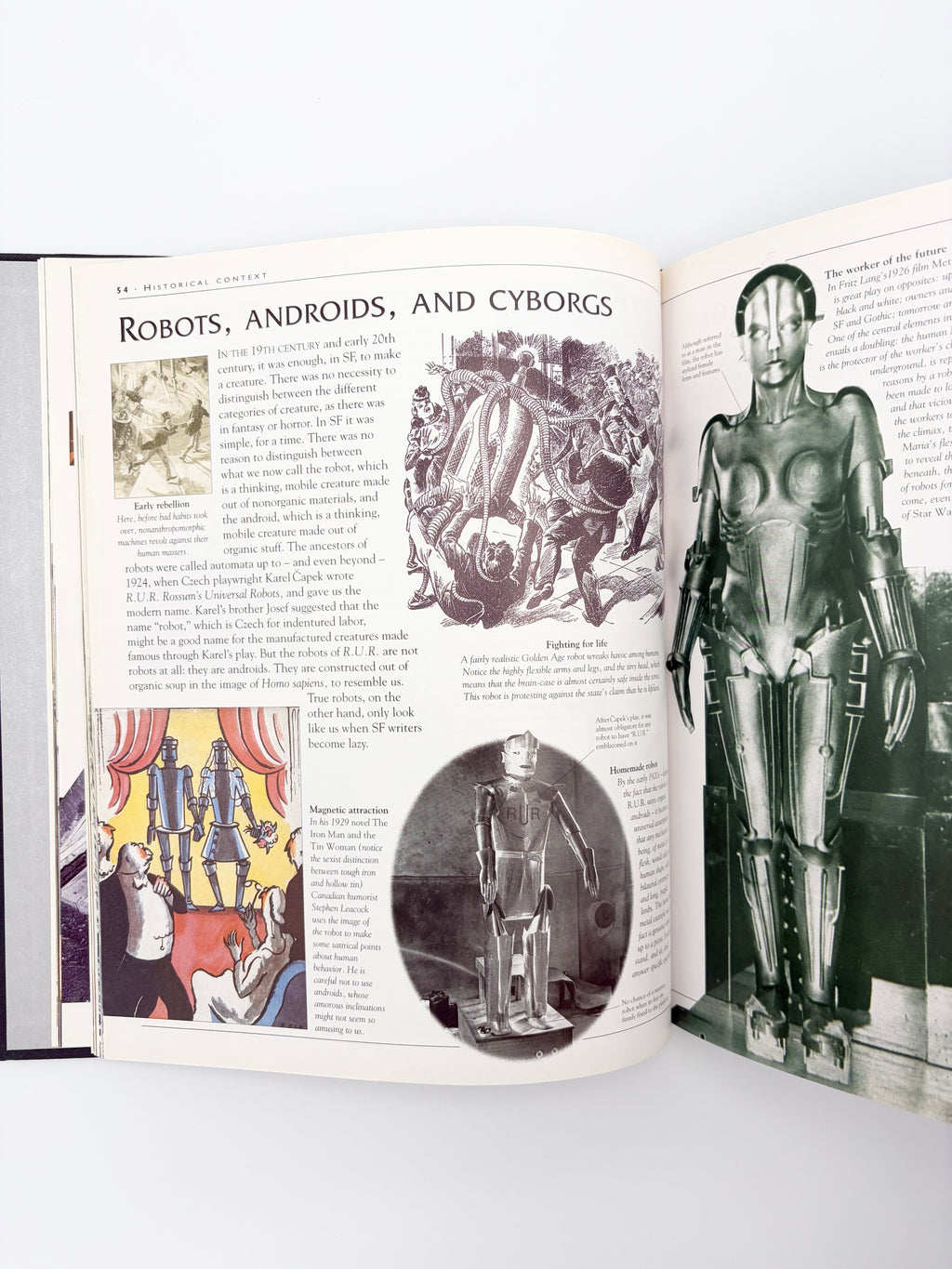 Science Fiction - The Illustrated Encyclopedia by John Clute