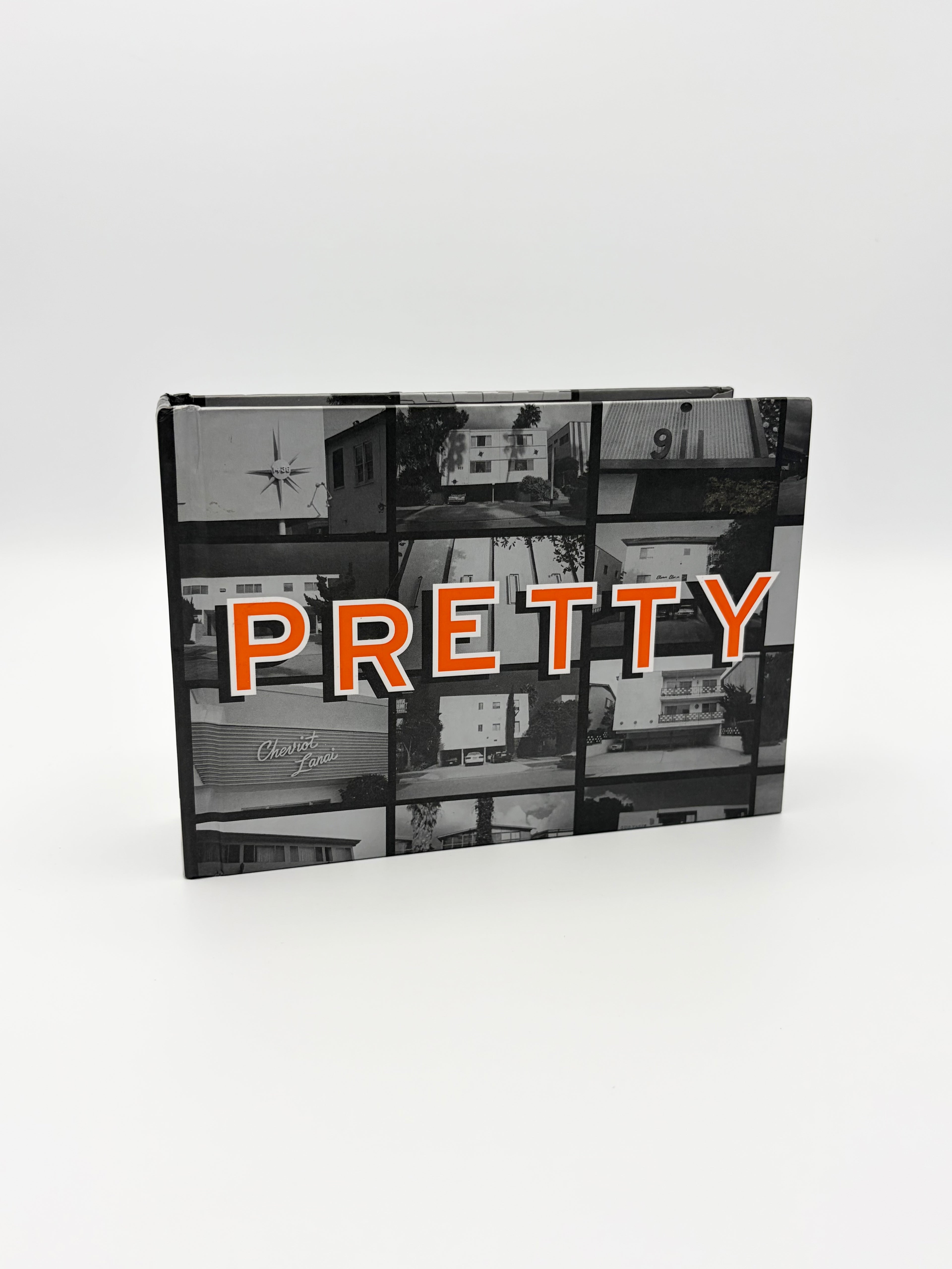 Pretty Vacant - The Los Angeles Dingbat Observed by Clive Piercy