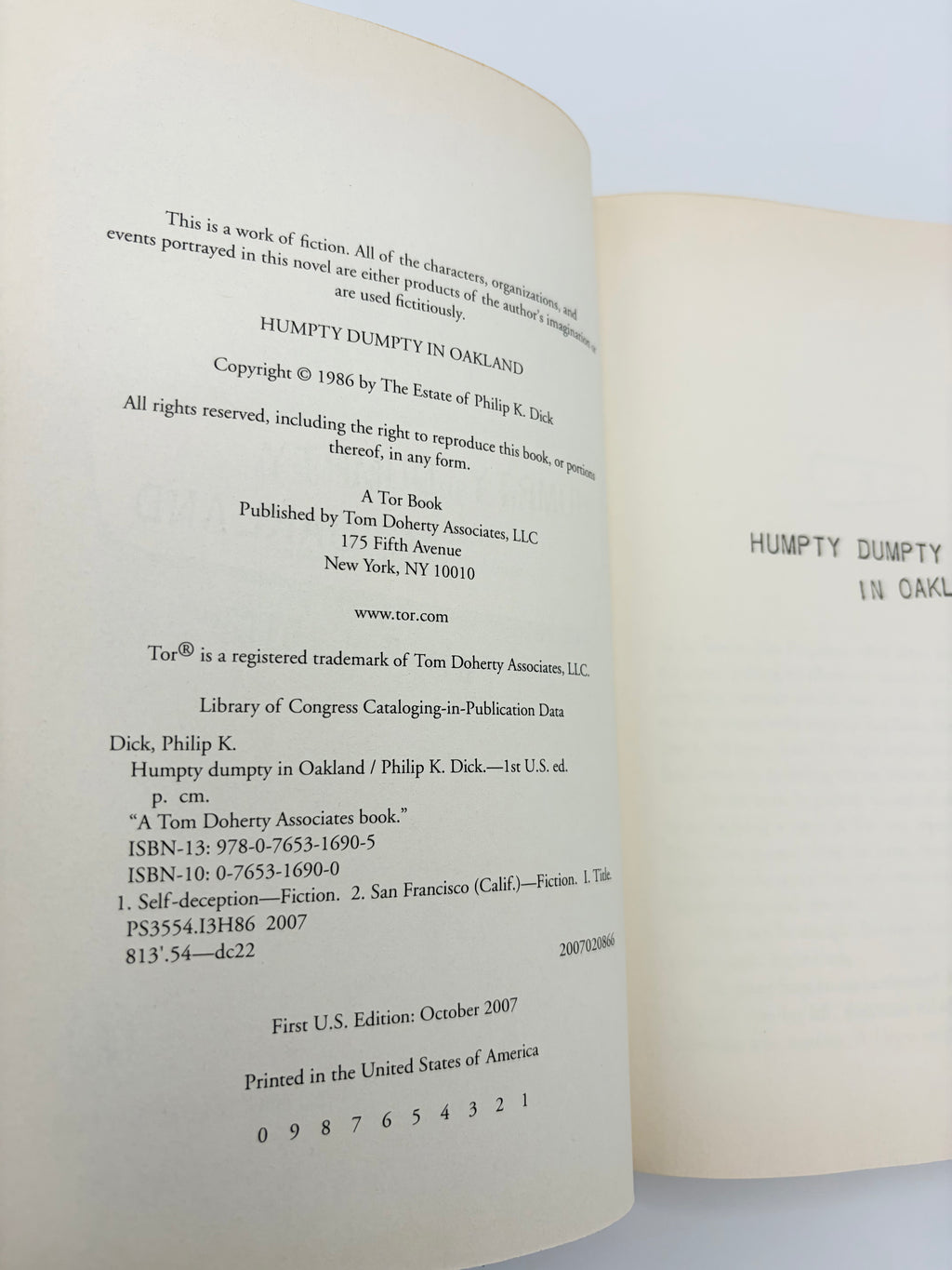 Humpty Dumpty in Oakland by Philip K. Dick