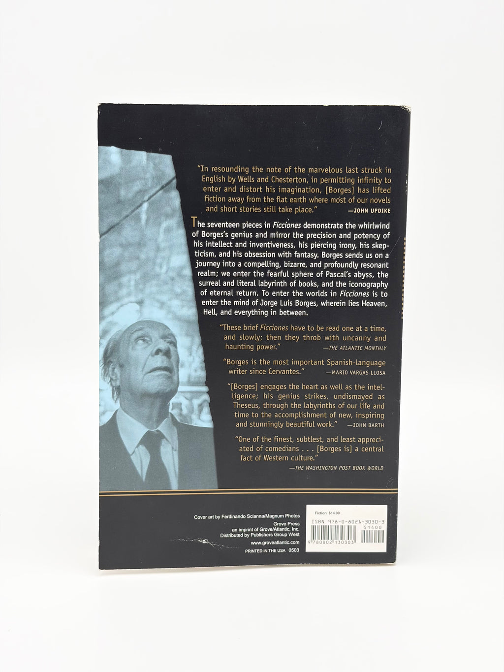 Ficciones by Jorge Luis Borges