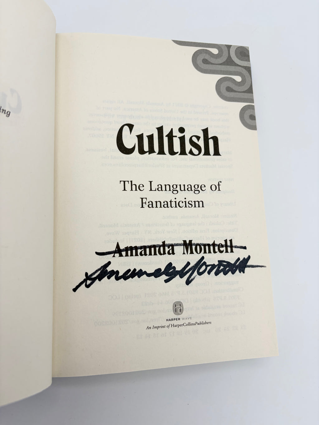 Cultish - The Language of Fanaticism by Amanda Montell