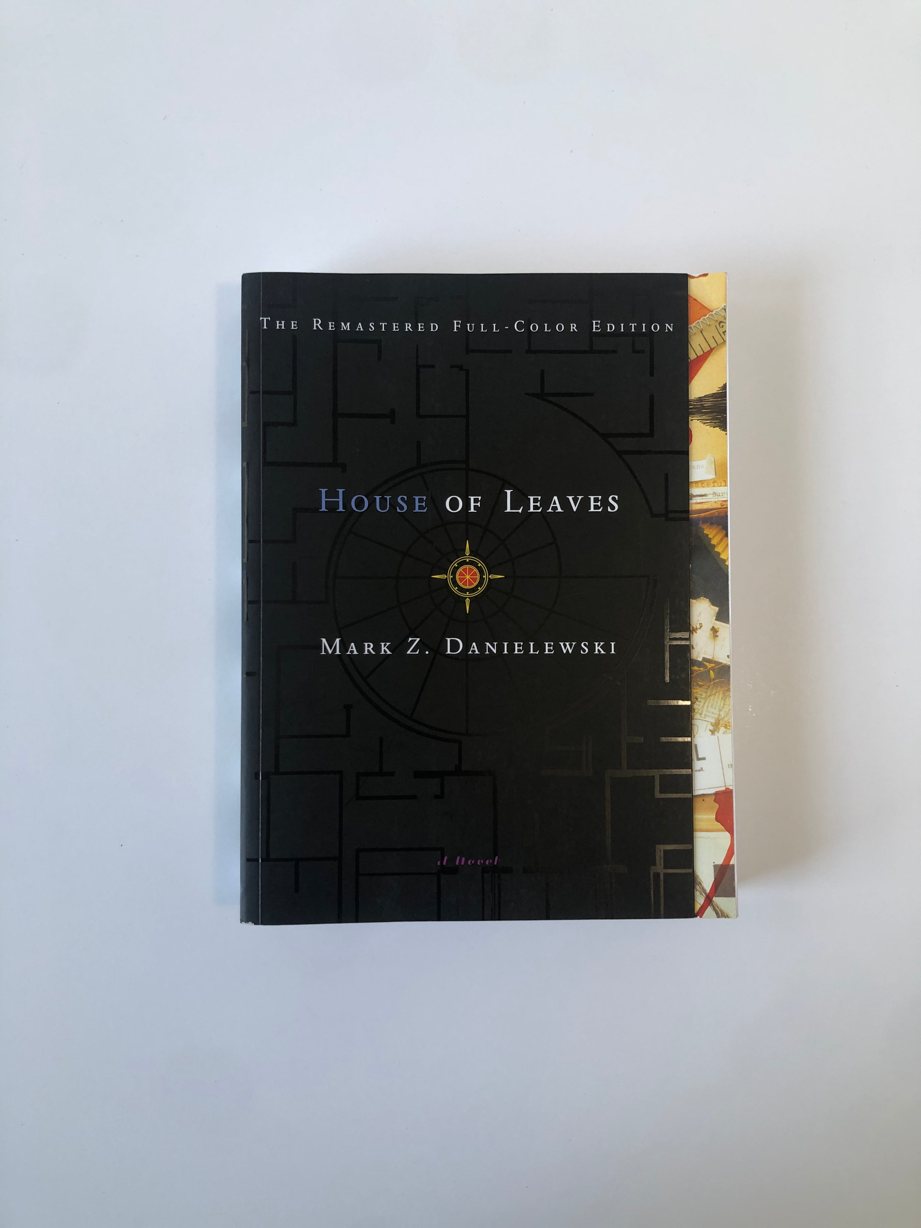 House of Leaves by Mark Z. Danielewski - Full Color Remastered Edition