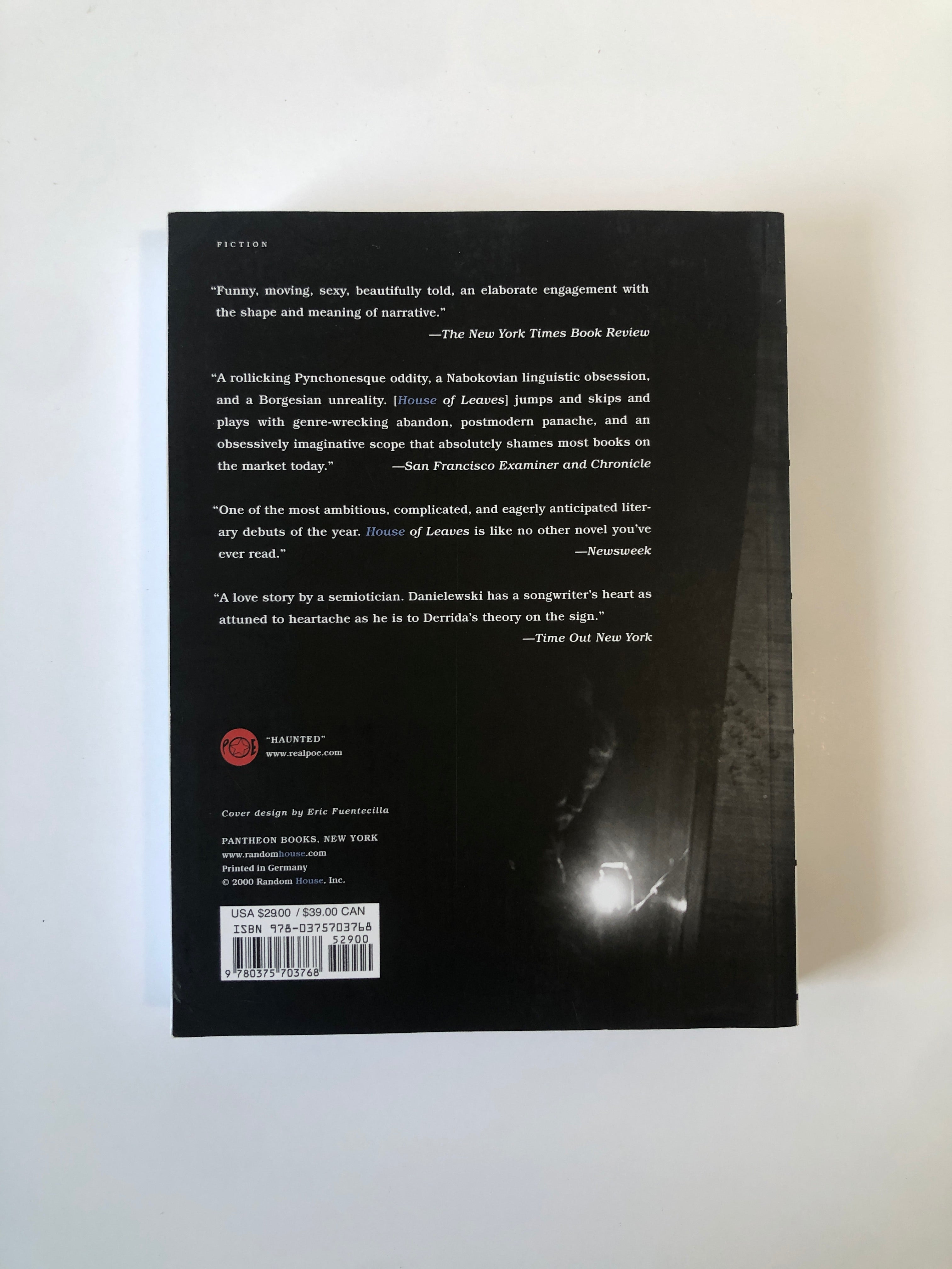 House of Leaves by Mark Z. Danielewski - Full Color Remastered Edition