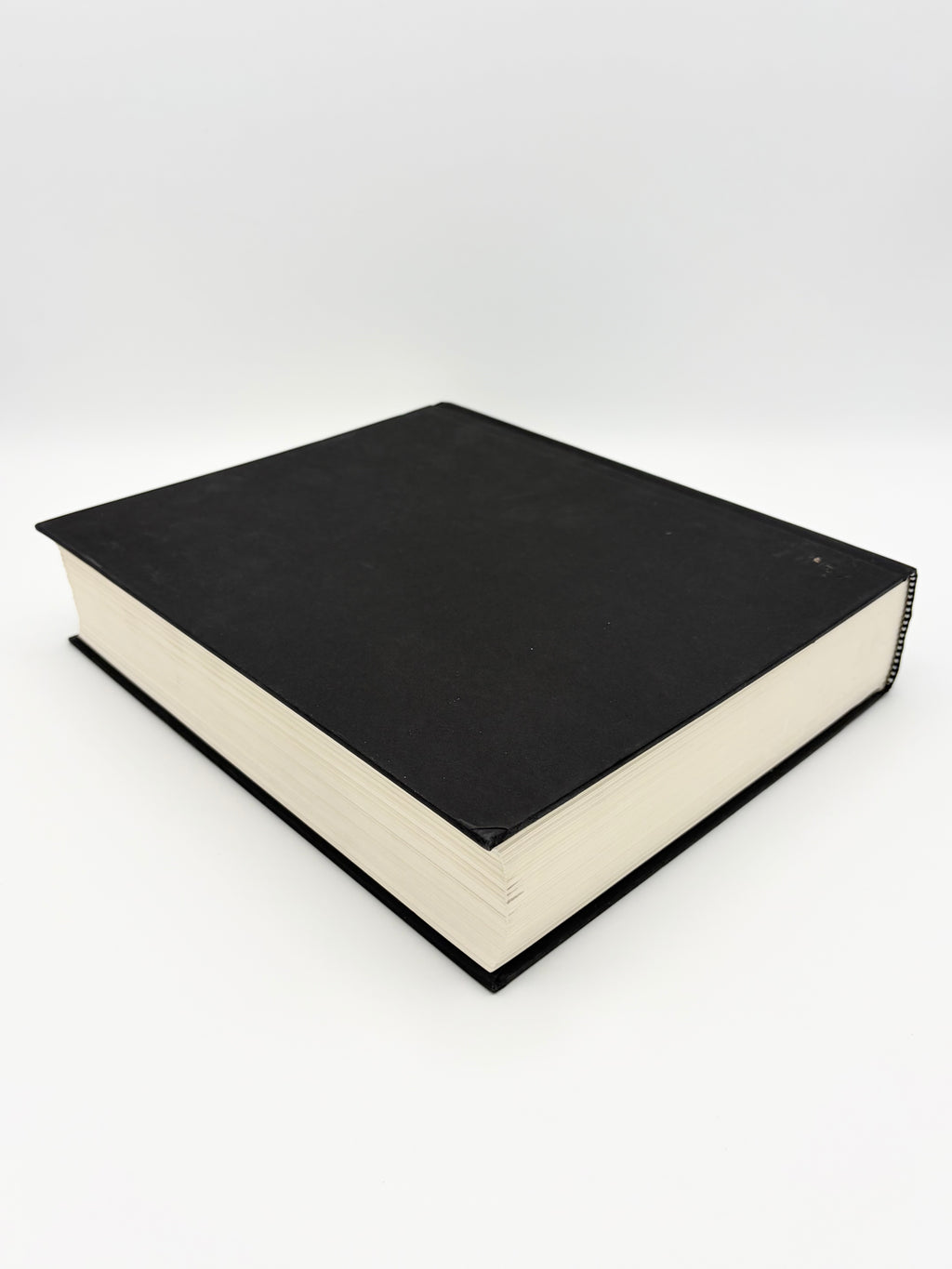 The New Annotated H.P. Lovecraft edited by Leslie S. Klinger with an introduction by Alan Moore