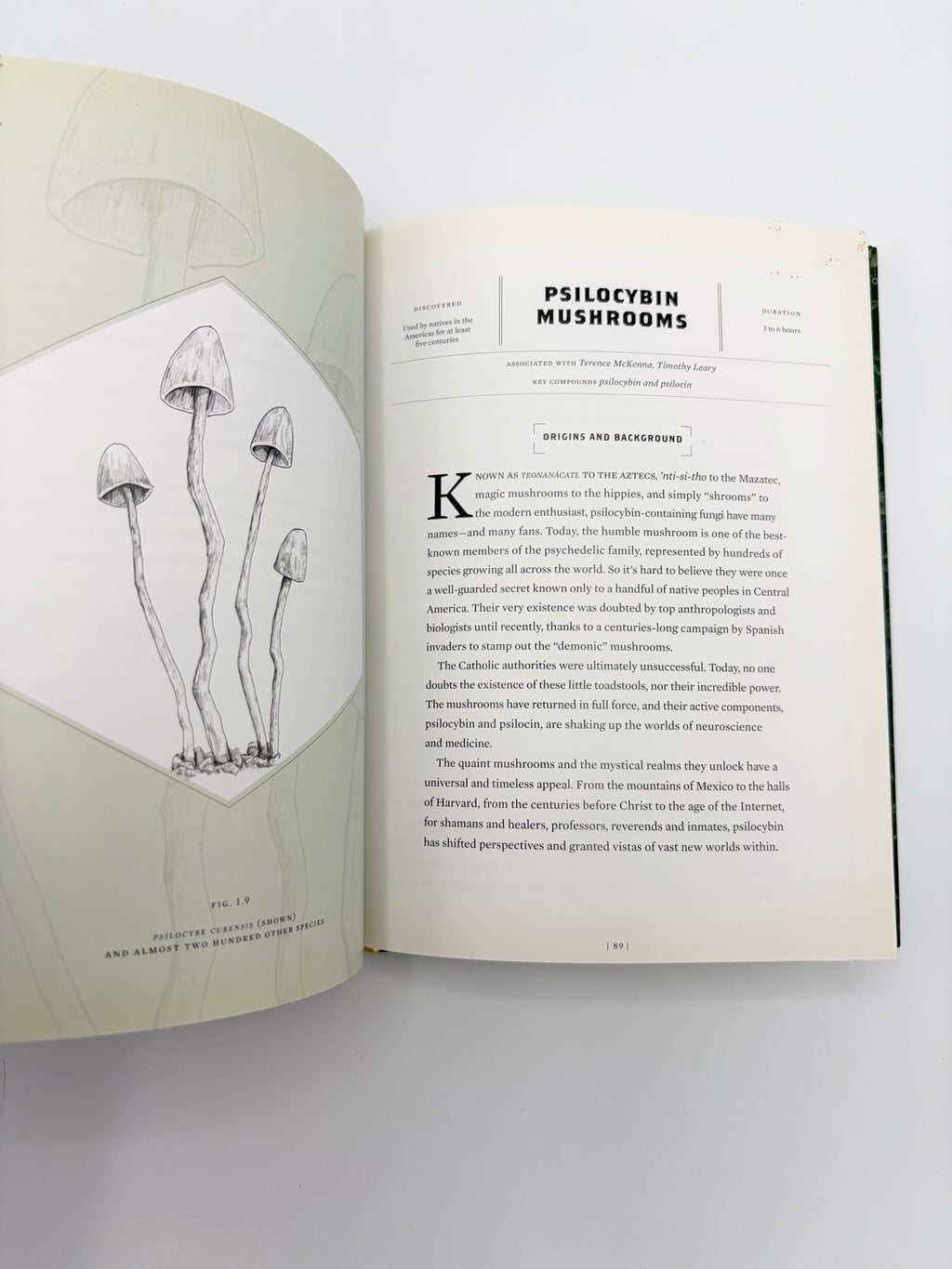 Magic Medicine - A Trip Through the Intoxicating History and Modern-Day Use of Psychedelic Plants & Substances by Cody Johnson