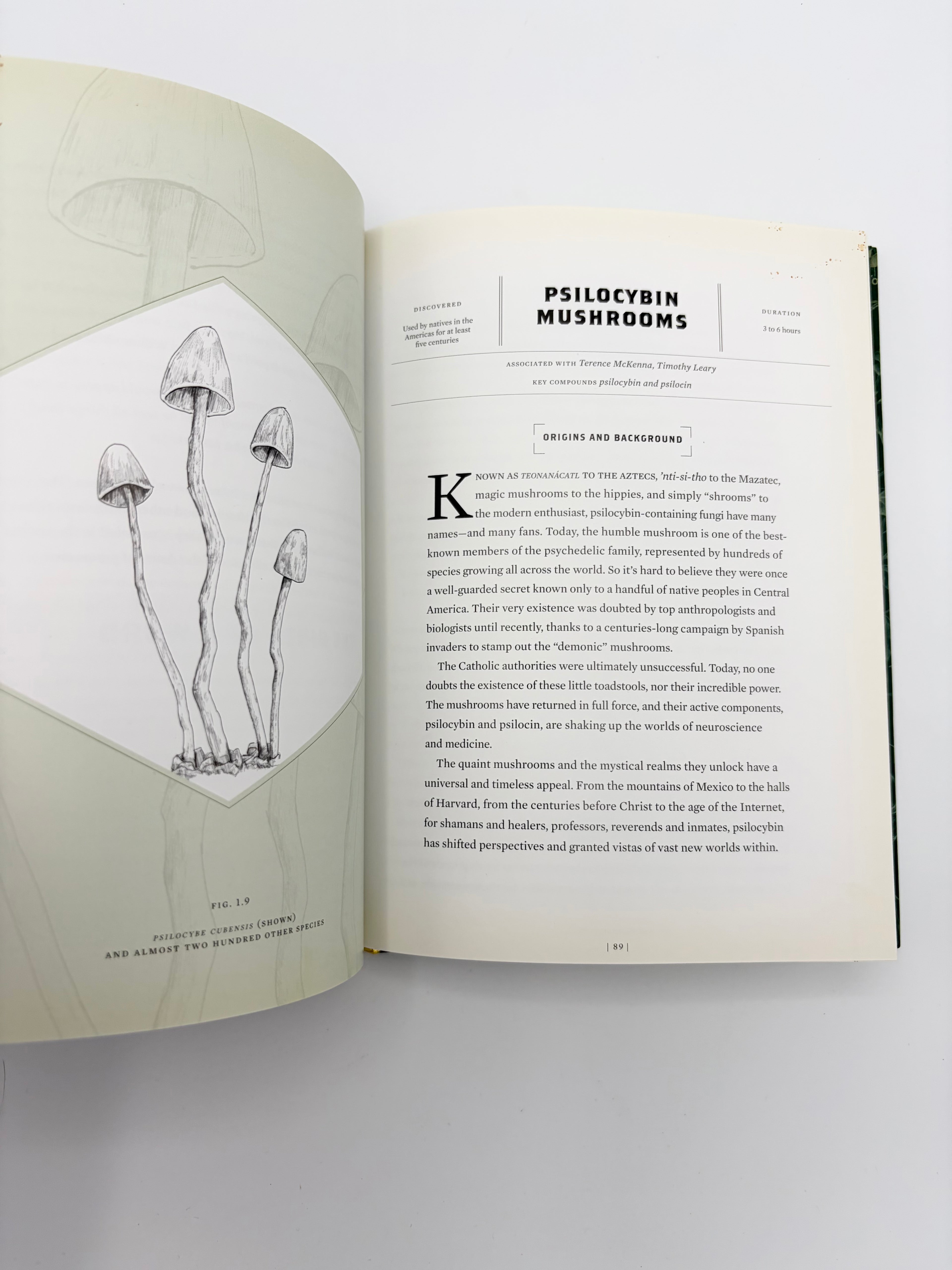 Magic Medicine - A Trip Through the Intoxicating History and Modern-Day Use of Psychedelic Plants & Substances by Cody Johnson