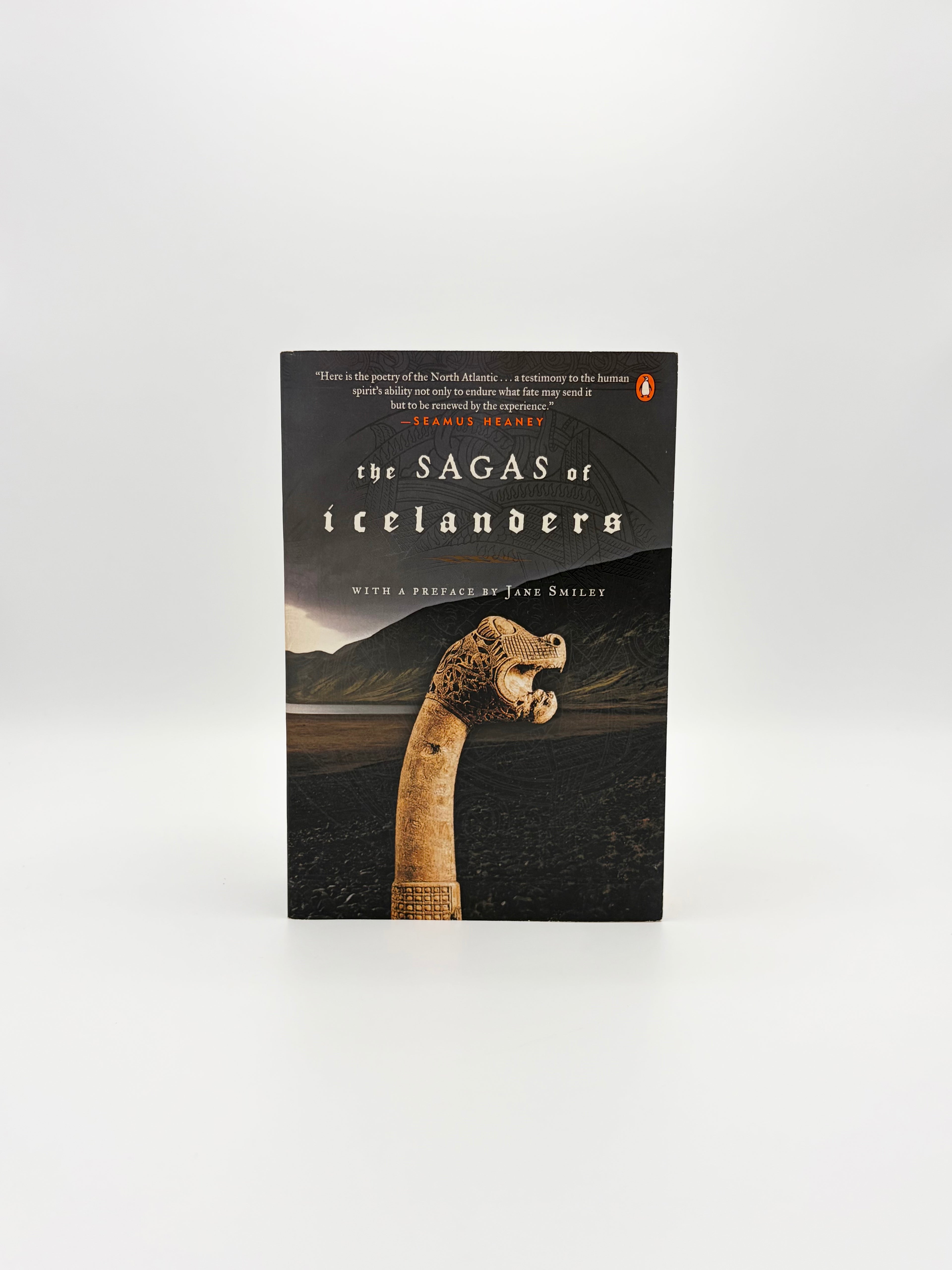 The Sagas of Icelanders with a preface by Jane Smiley