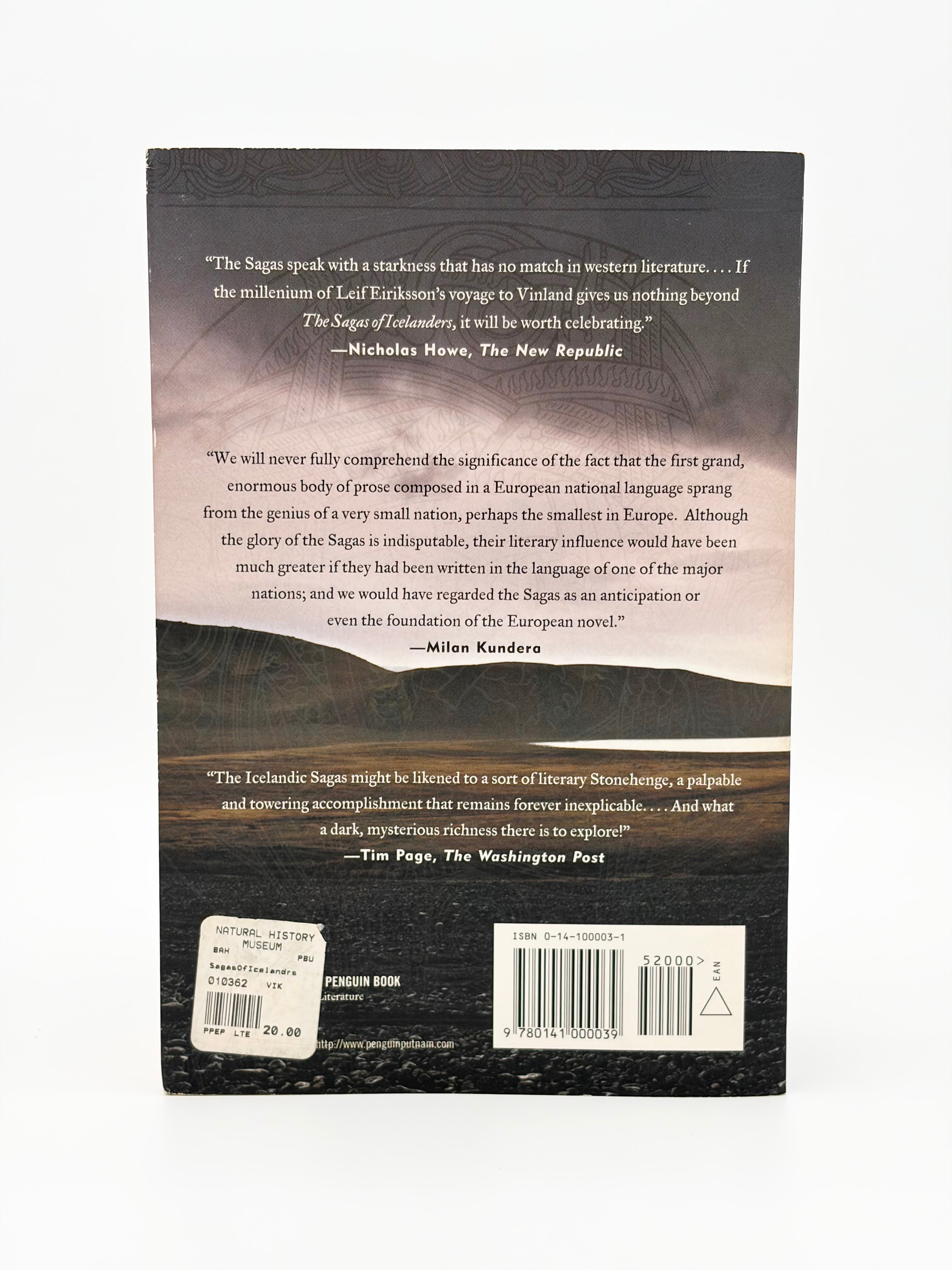 The Sagas of Icelanders with a preface by Jane Smiley