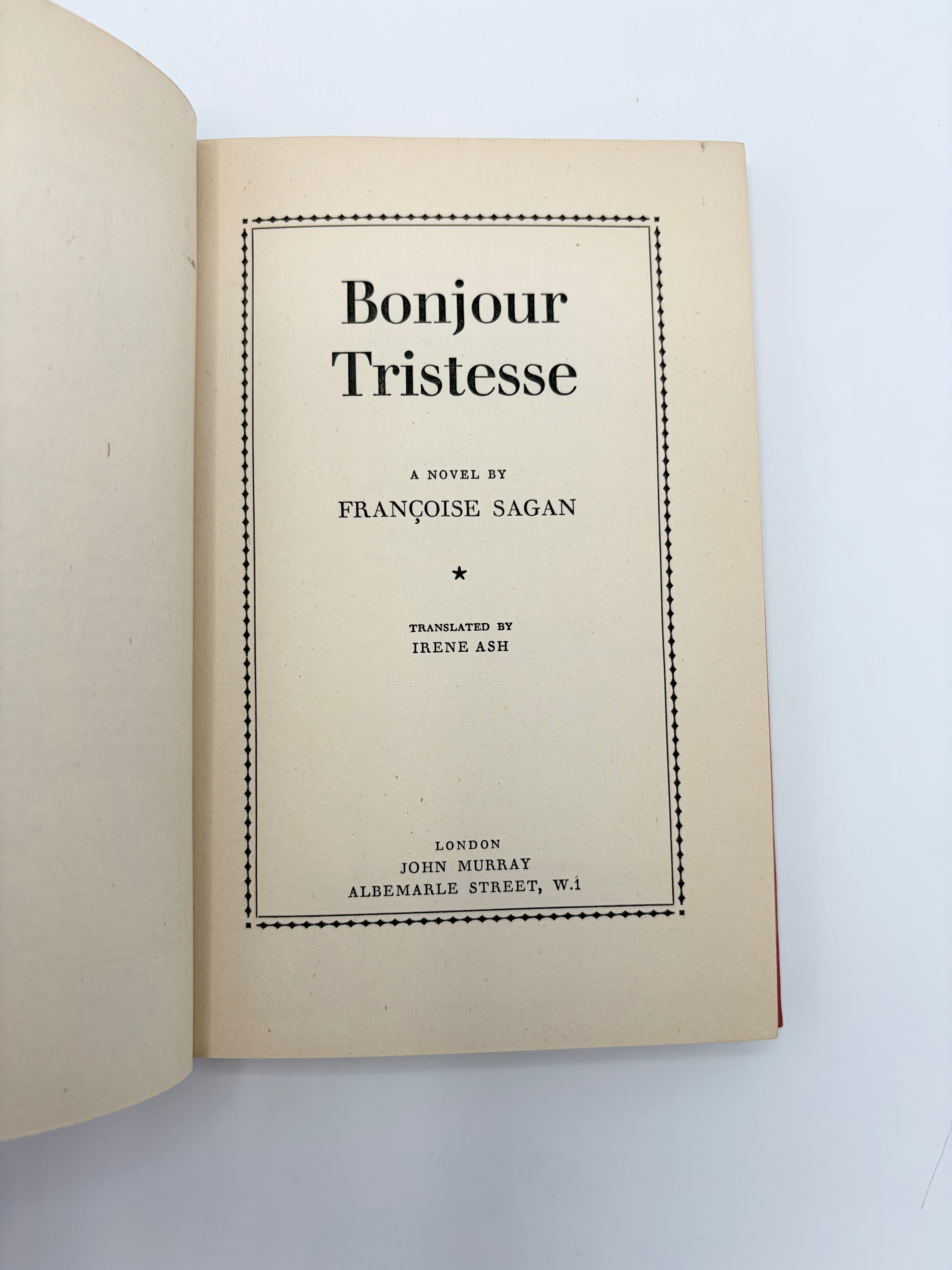 Bonjour Tristesse by Françoise Sagan