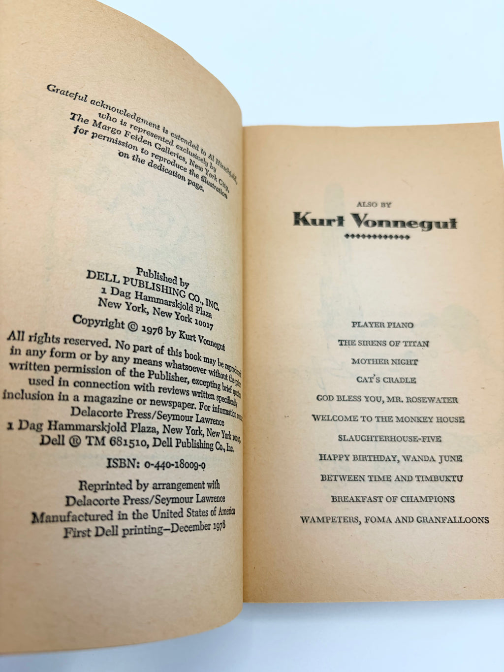 Slapstick by Kurt Vonnegut, Jr.