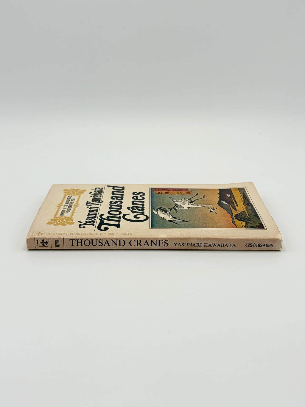 Thousand Cranes by Yasunari Kawabata