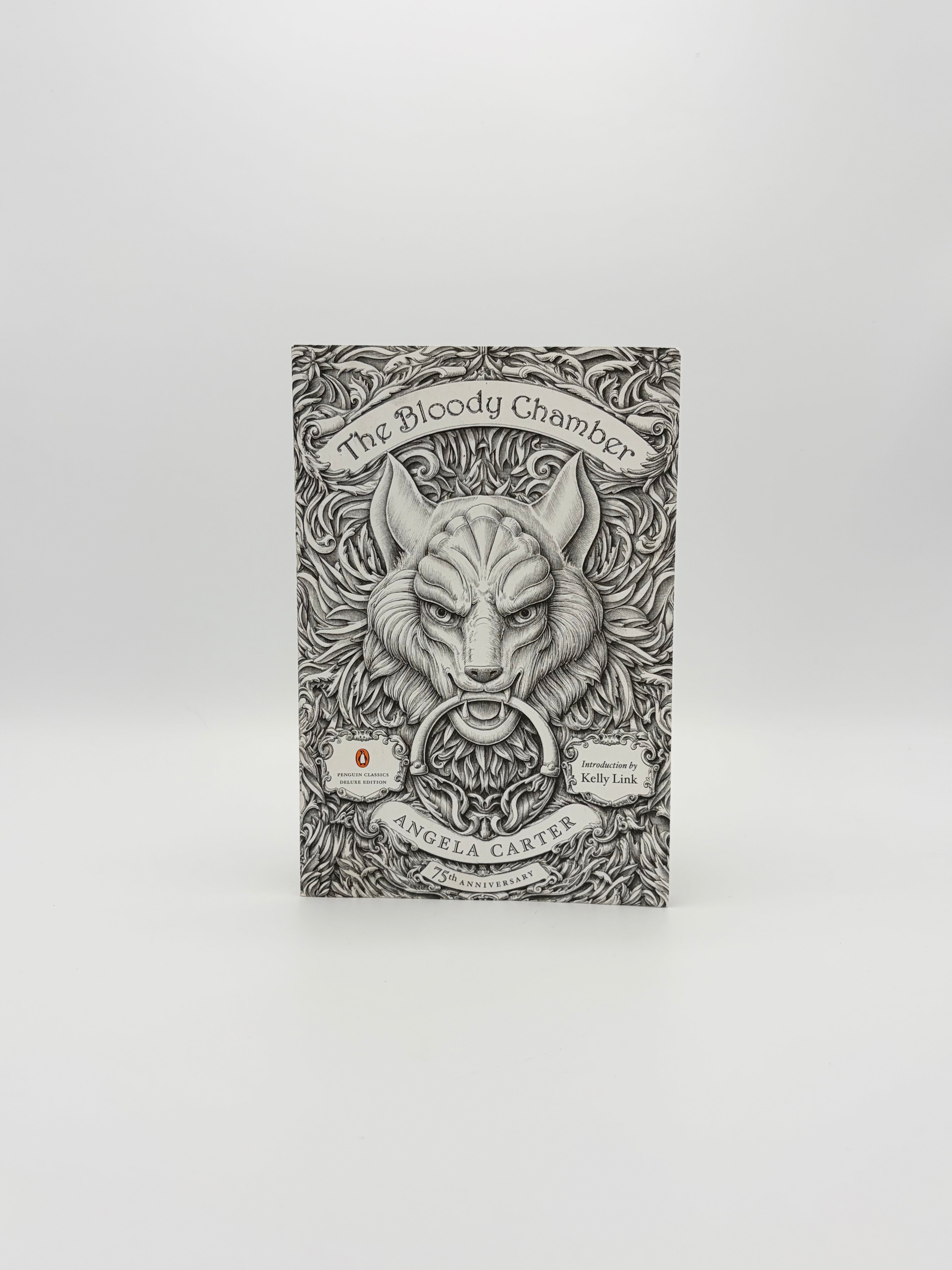The Bloody Chamber by Angela Carter - Penguin Classics Deluxe Edition