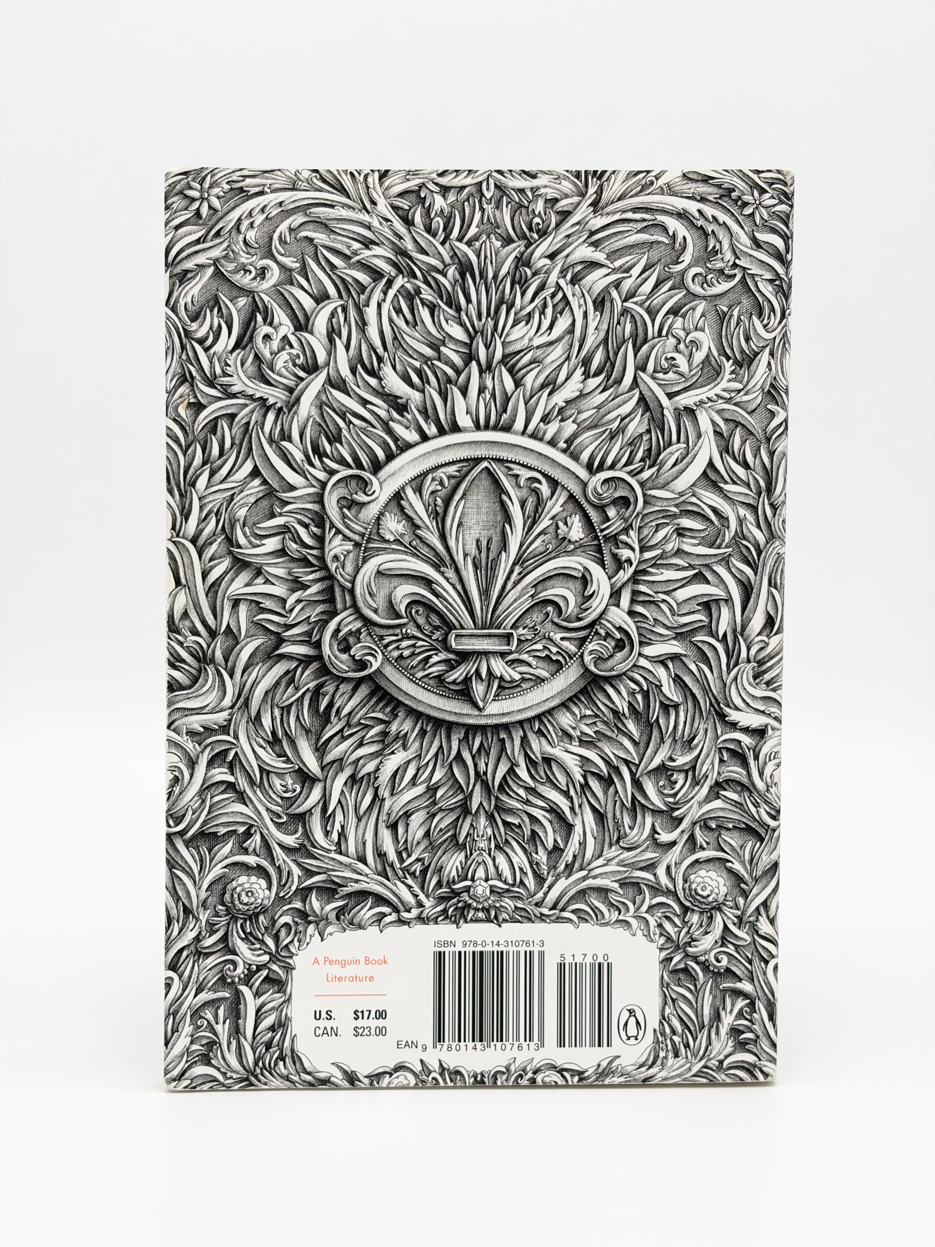 The Bloody Chamber by Angela Carter - Penguin Classics Deluxe Edition